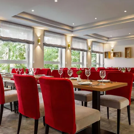 ホテル Good Morning+ Halle Leipzig