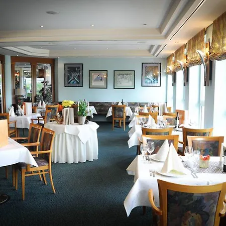 Good Morning+ Halle Leipzig 4*