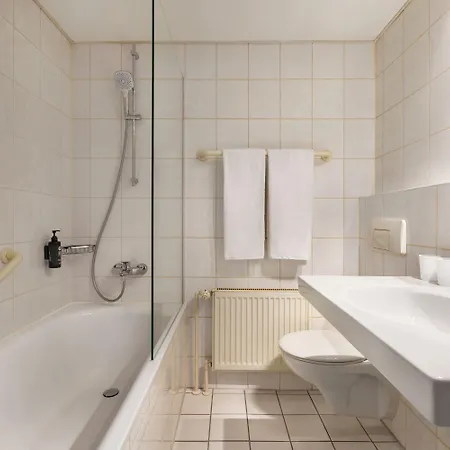 ホテル Good Morning+ Halle Leipzig 4*