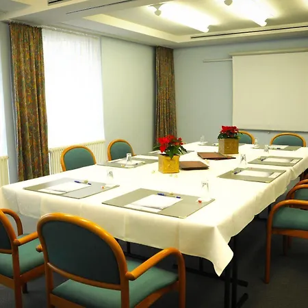 Good Morning+ Halle Leipzig ホテル Kabelsketal