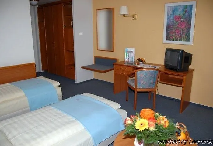 Good Morning+ Halle Leipzig Отель